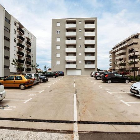 Apartman Martina Lägenhet Zadar Exteriör bild