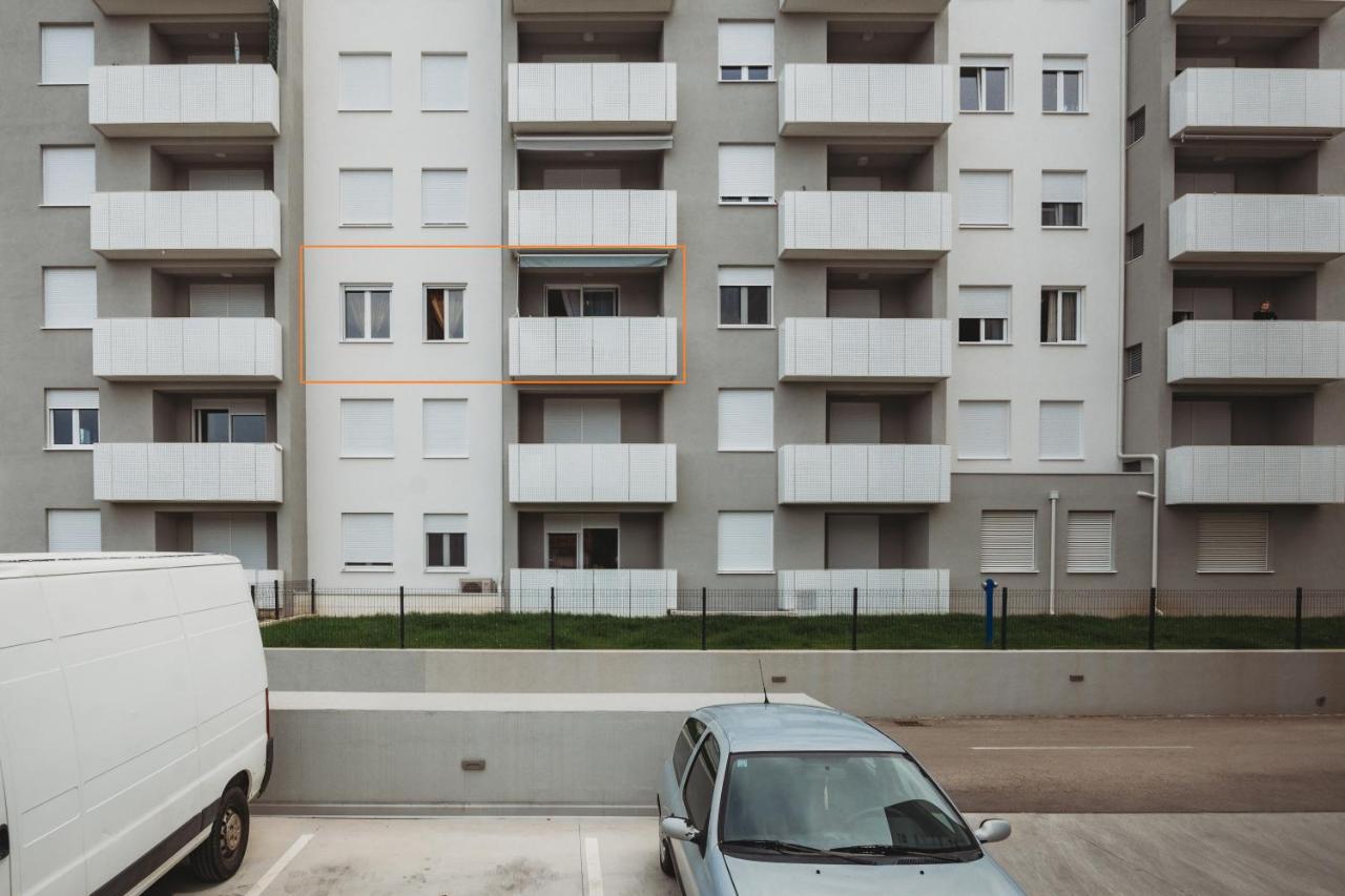 Apartman Martina Lägenhet Zadar Exteriör bild